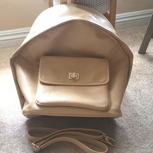 Beis The 2-In-1 Backpack